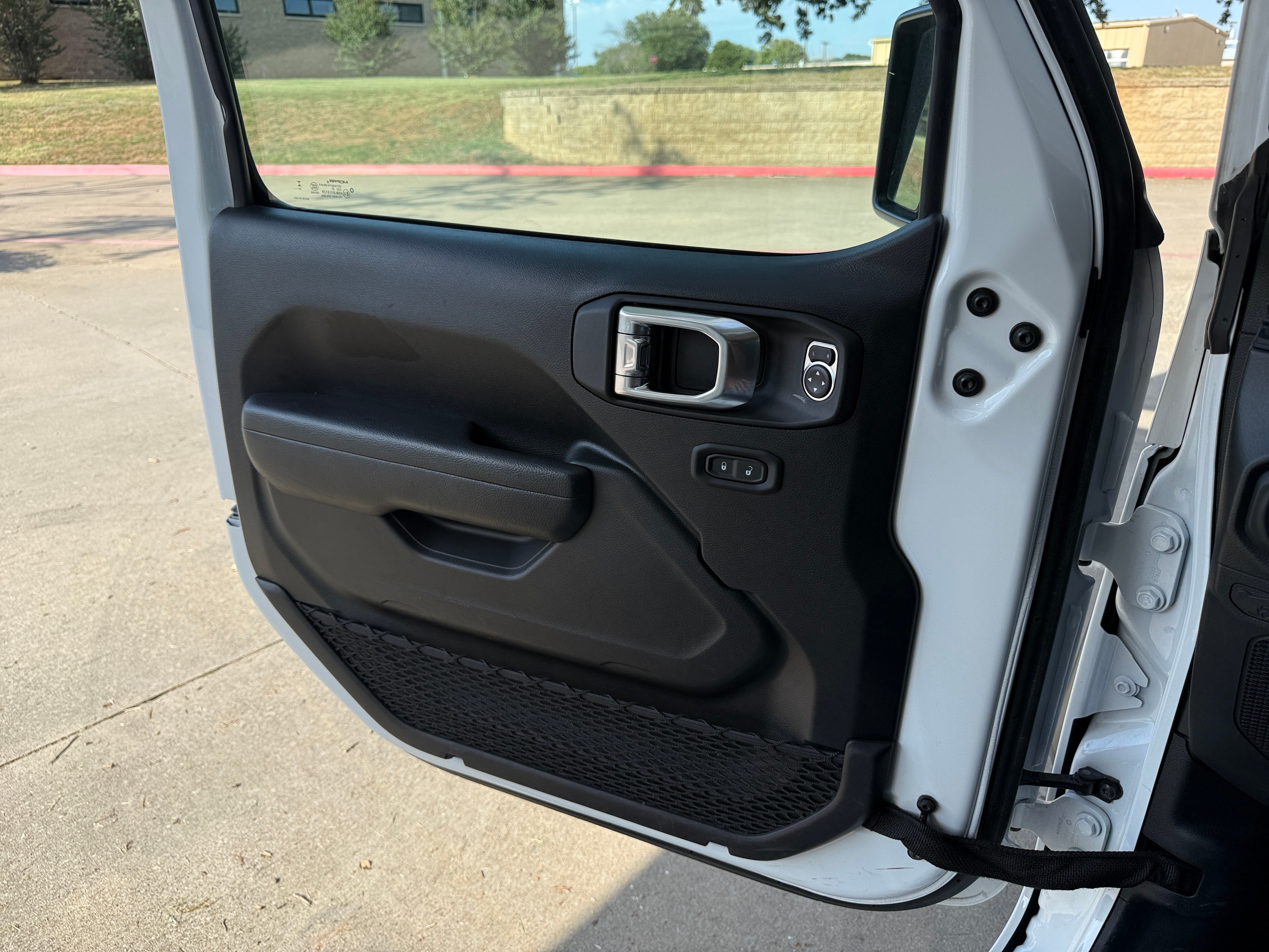 jeep wrangler 4-door 2025 1C4PJXDN2SW644125 image jeep wrangler 4-door 2025 1C4PJXDN2SW644125 image